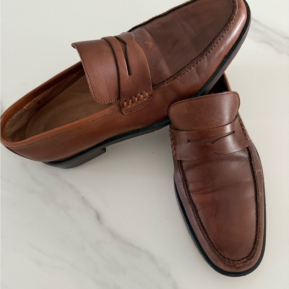 Banana Republic Tan Leather Loafers